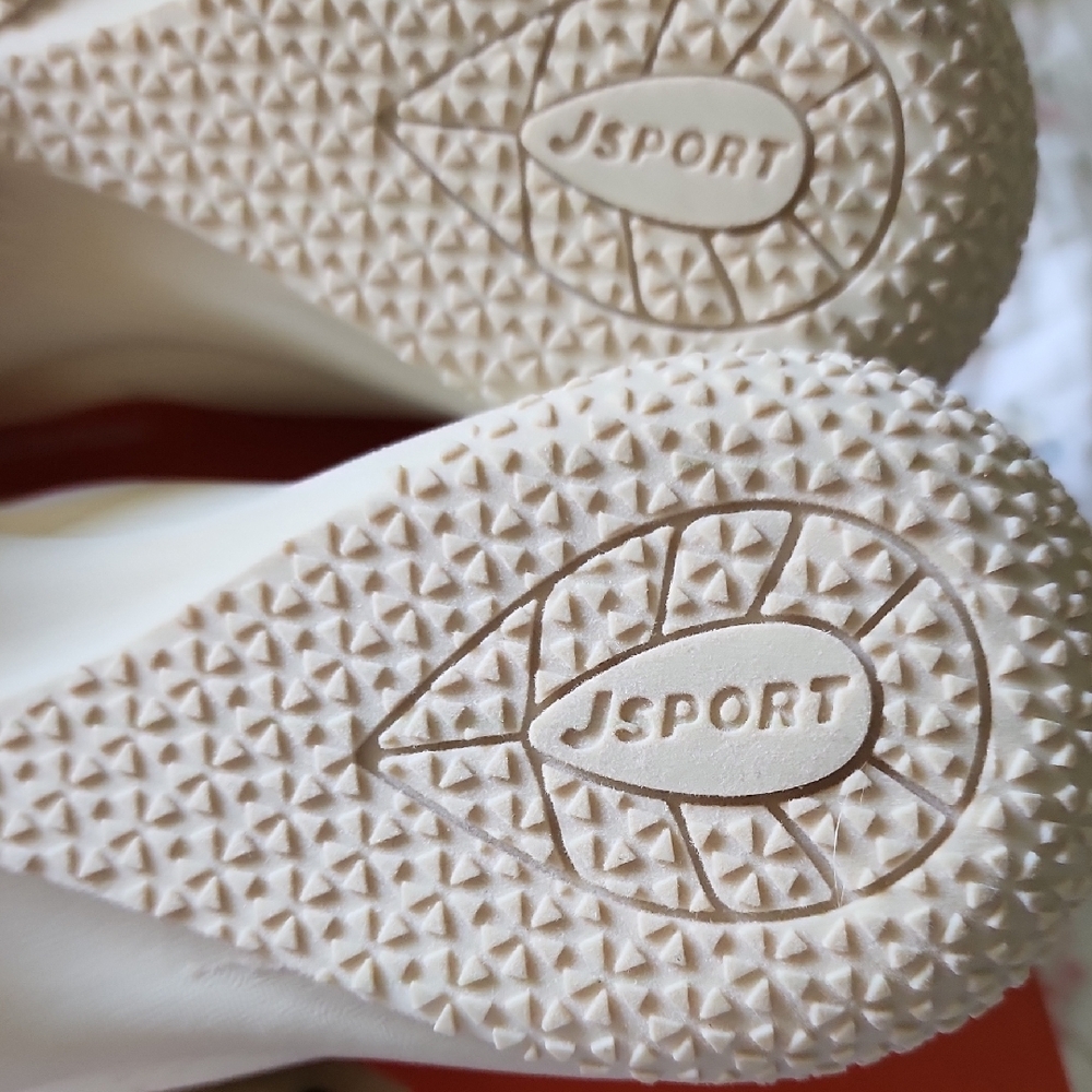 Women's Cream Athletic Shoes - Picture 11 of 12